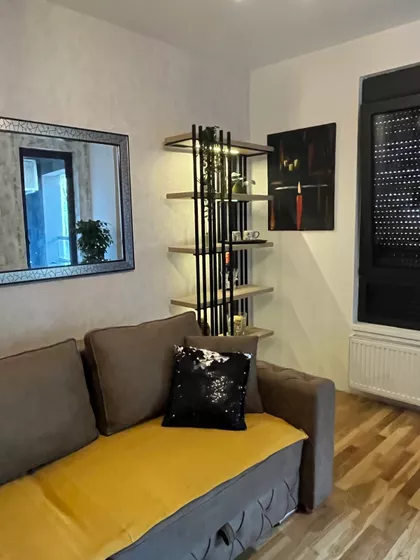 Prvomajska | 4zida.rs