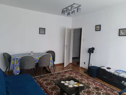 Učiteljsko Naselje | 4zida.rs
