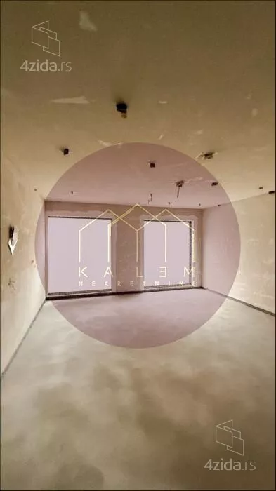 Poslovna zgrada | 4zida