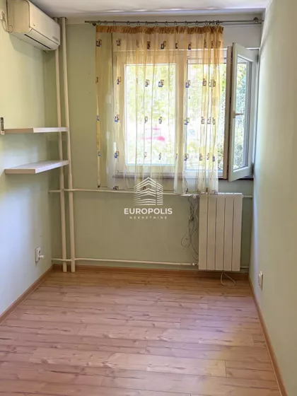 Petra Konjovića | 4zida.rs