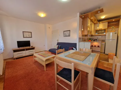 Filozofski Fakultet | 4zida.rs