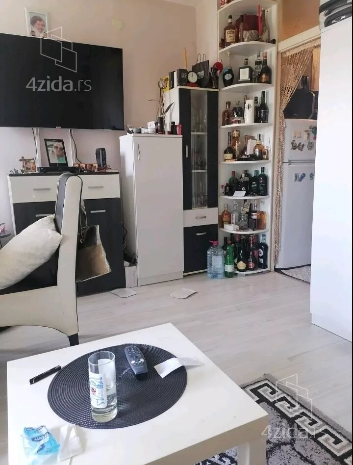Garsonjera | 4zida