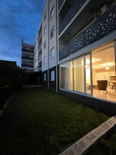 Cara Lazara 22 | 4zida.rs