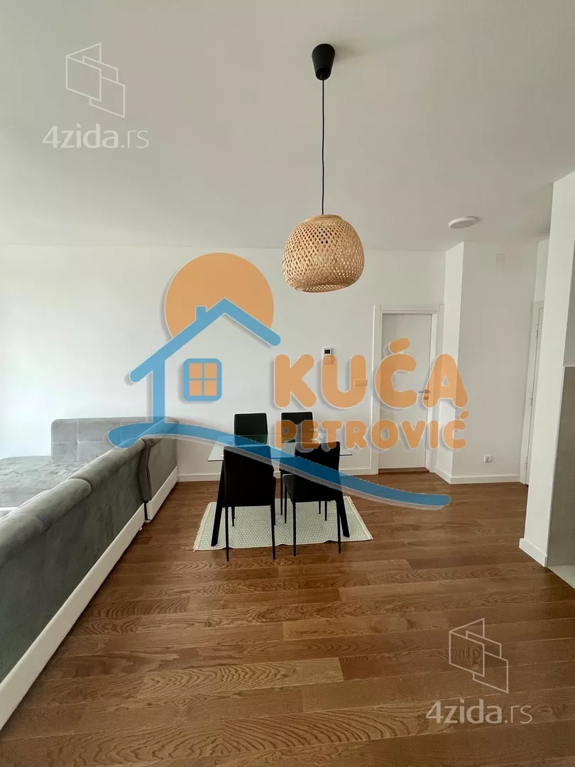 Garsonjera | 4zida