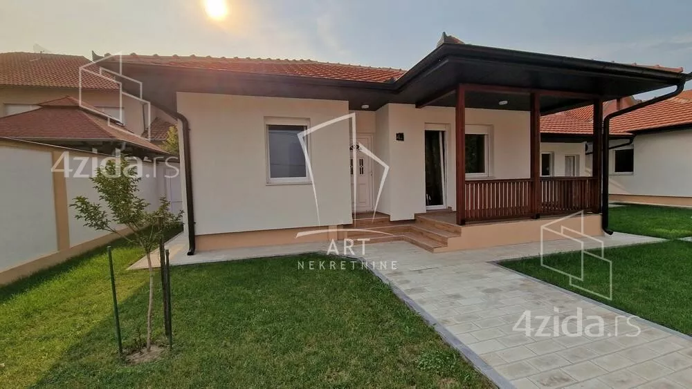 Kuća | 4zida