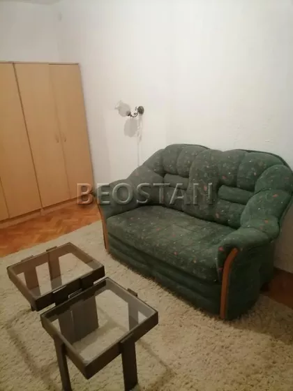 Dzona Kenedija | 4zida.rs