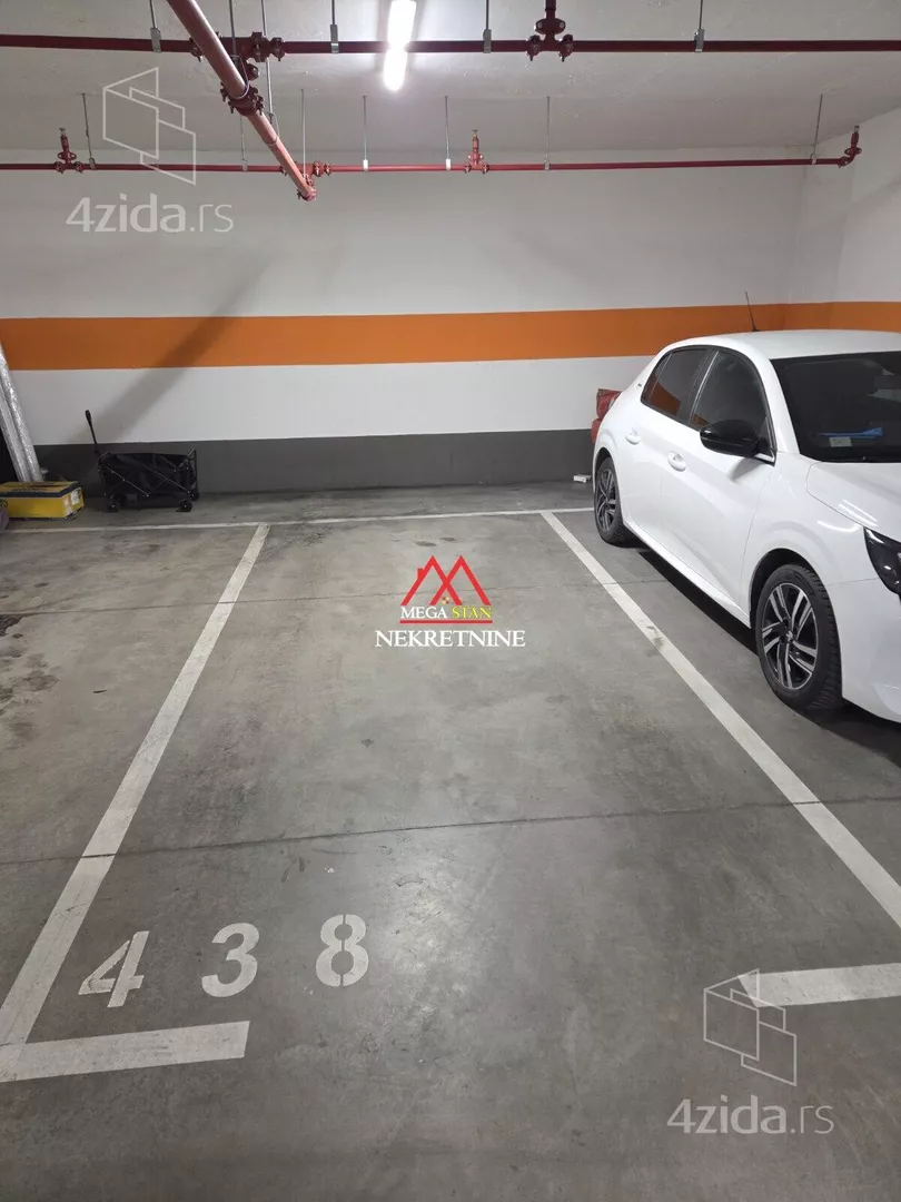 Parking | 4zida