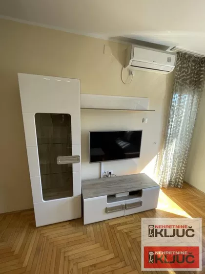 Novi Sad - Centar | 4zida.rs