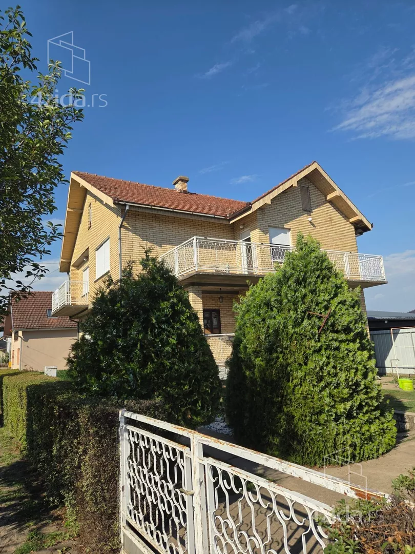 3-etažna kuća | 4zida