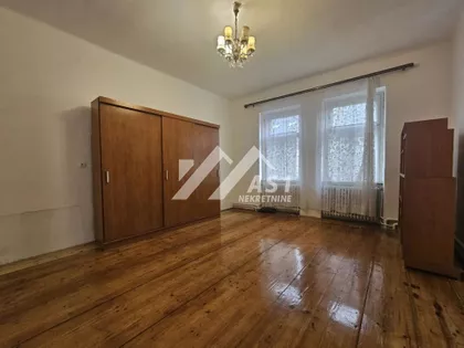 Pavla Papa | 4zida.rs