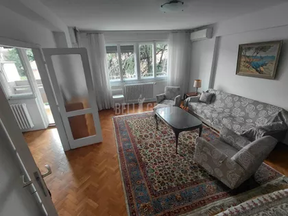 Čarlija Čaplina | 4zida.rs