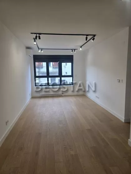 Jove Ilica | 4zida.rs