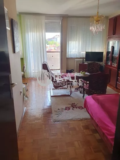 Zmajevačka | 4zida.rs