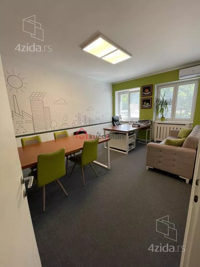 Šestosoban stan | 4zida