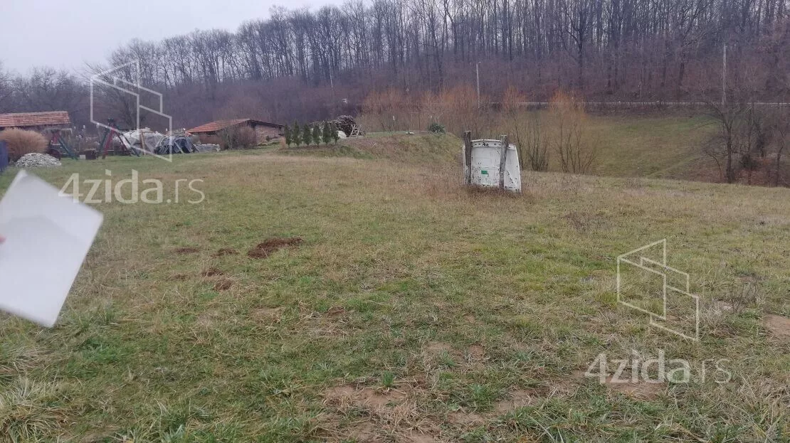 Građevinsko zemljište | 4zida
