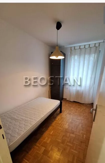 Dr Agostina Neta | 4zida.rs