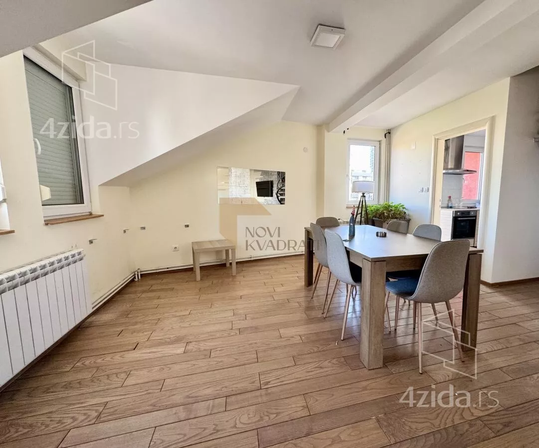 Četvorosoban stan | 4zida