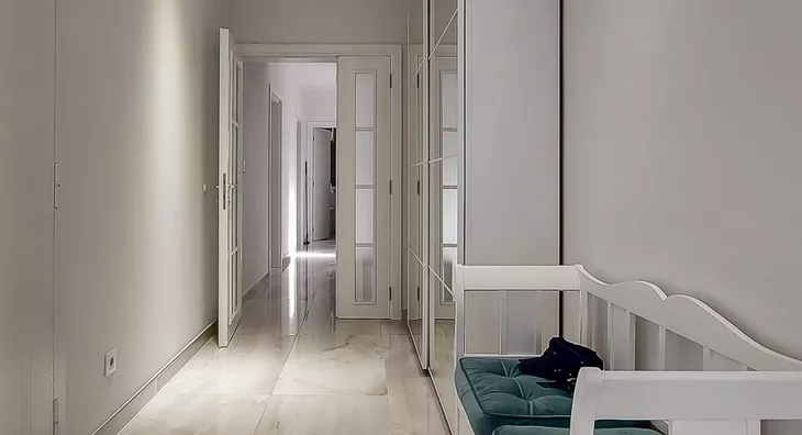 Šestosoban stan | 4zida