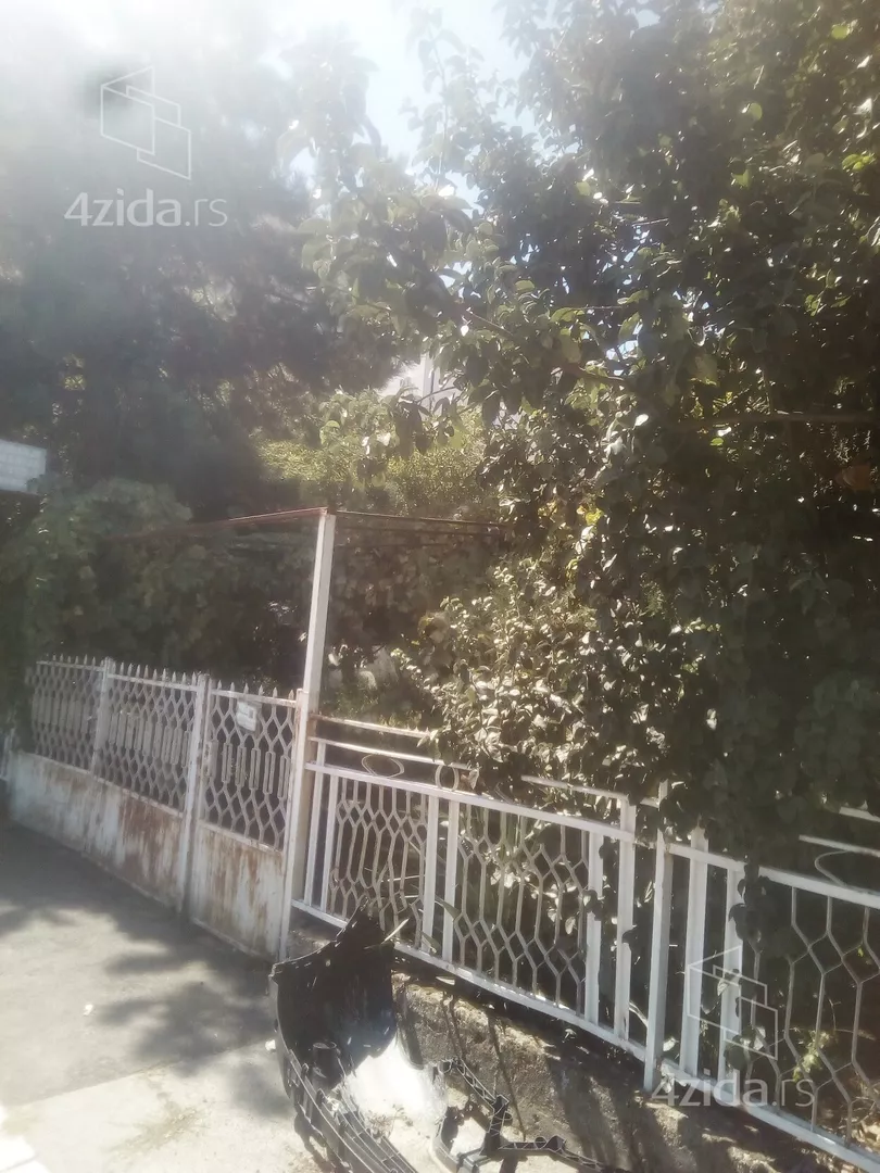 Građevinsko zemljište | 4zida