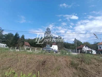 Ravanička | 4zida.rs