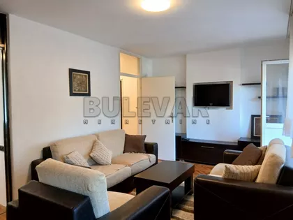 Trg 14. oktobra | 4zida.rs