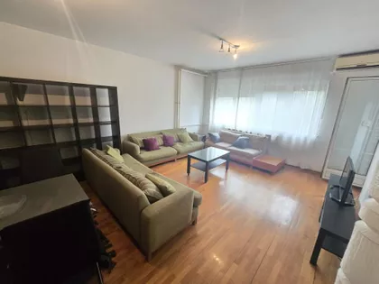 Maksima Gorkog | 4zida.rs