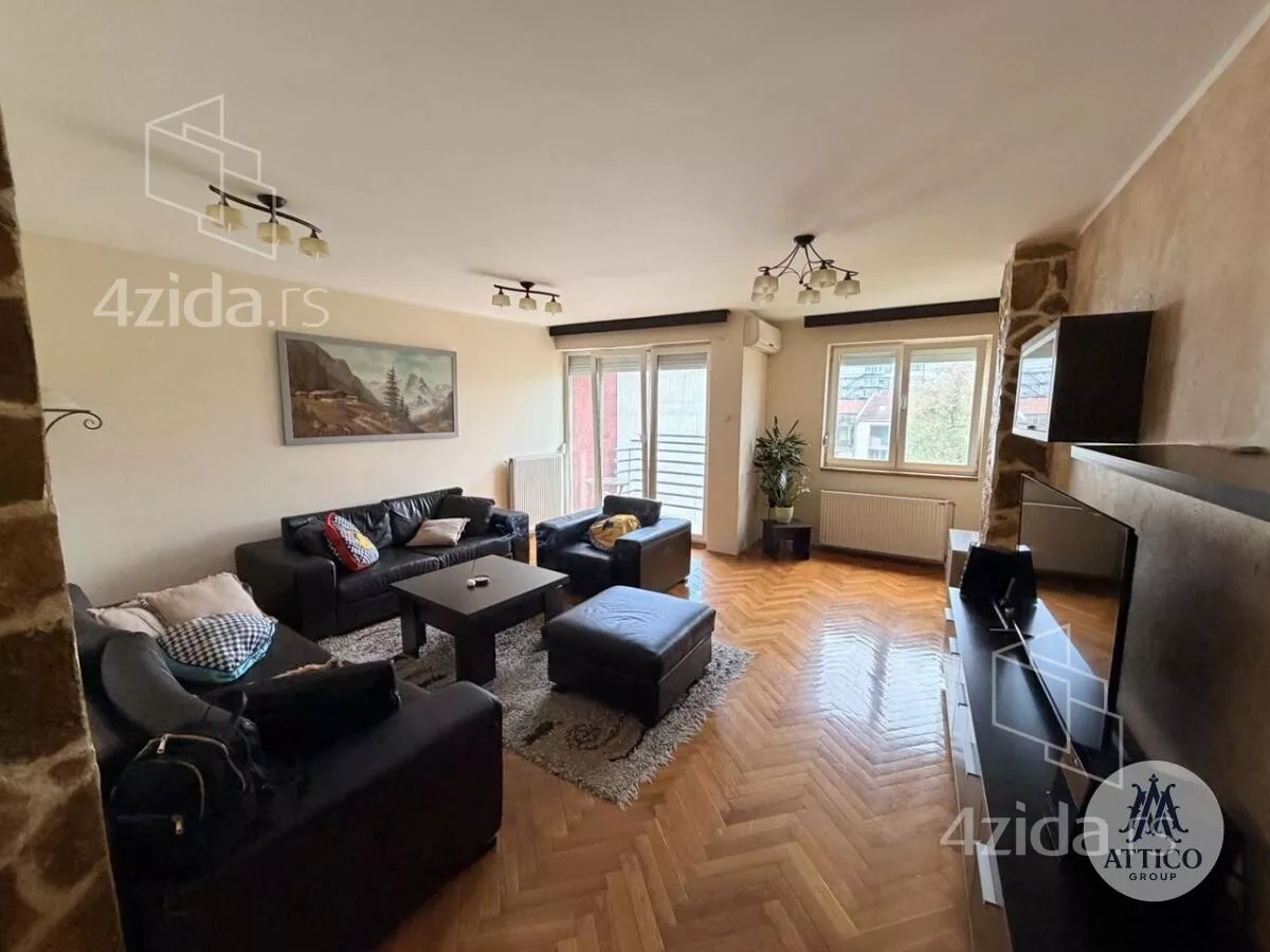 Četvorosoban stan | 4zida