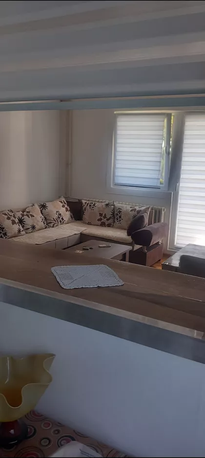 Pere Todorovića 28 | 4zida.rs