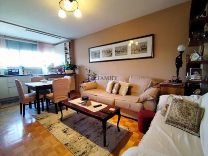 Gornjogradska | 4zida.rs