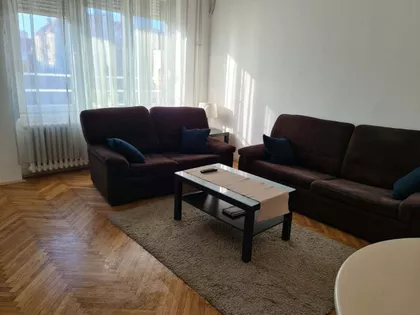 Skupština | 4zida.rs