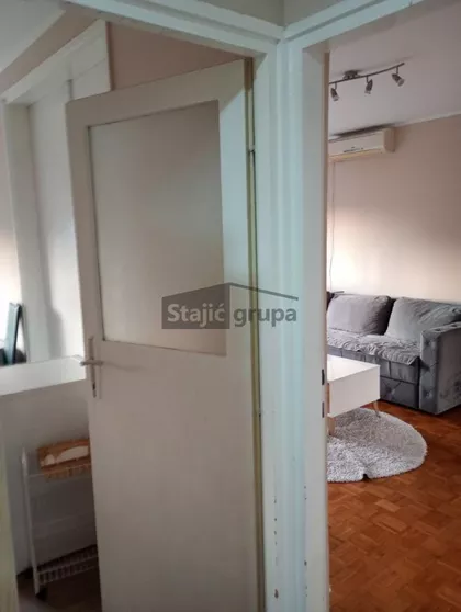 Kraljevačka | 4zida.rs