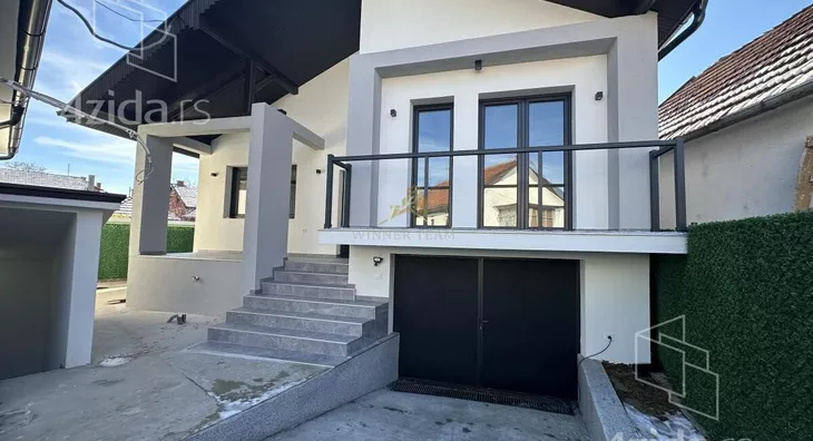 Kuća | 4zida