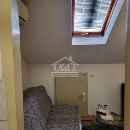 Stari Grad | 4zida.rs