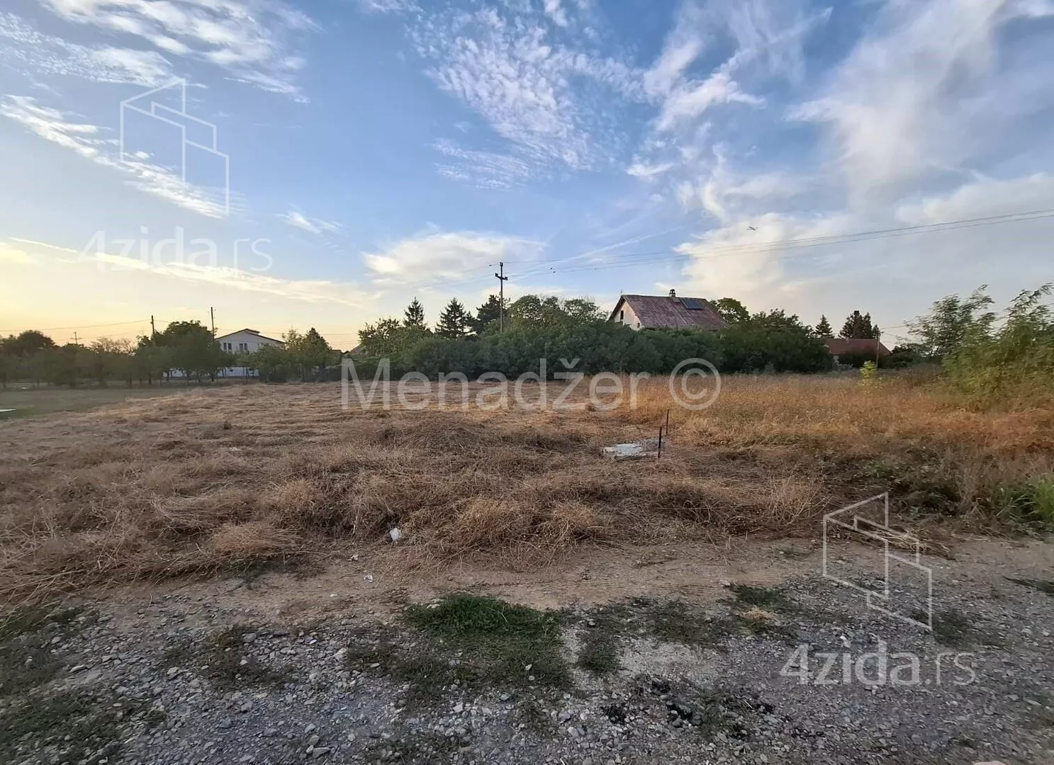 Plac | 4zida