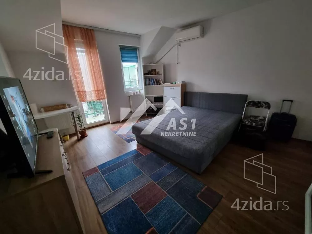 Garsonjera | 4zida