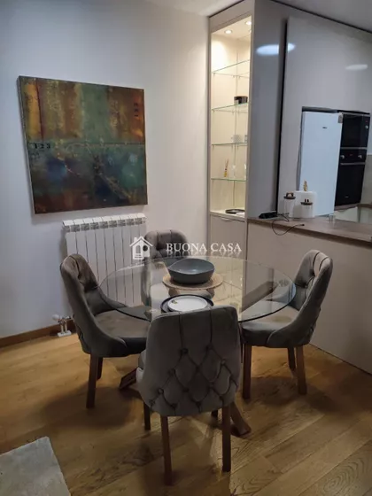 Tadije Sondermajera | 4zida.rs