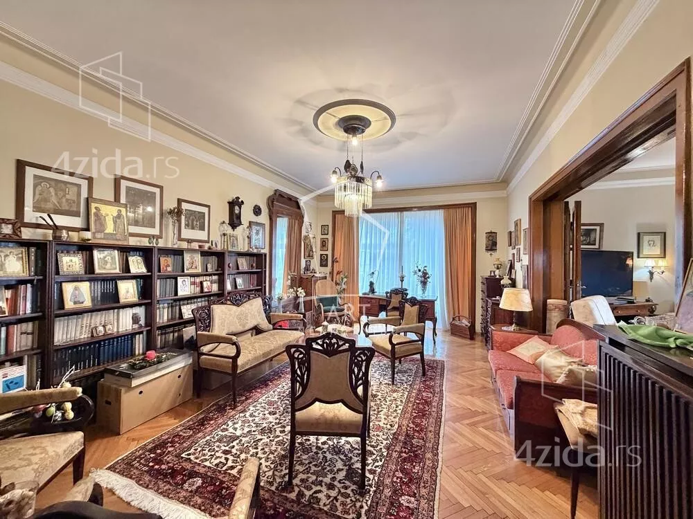 Petoiposoban stan | 4zida