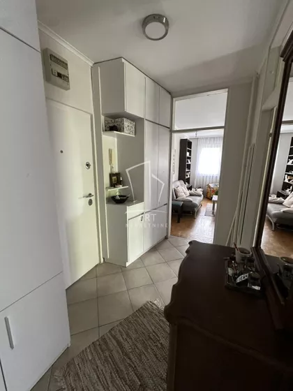Petra Martinovića | 4zida.rs