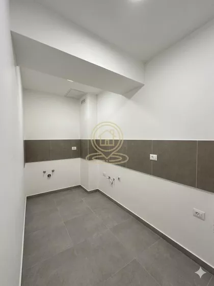 Crveni Krst Vračar | 4zida.rs