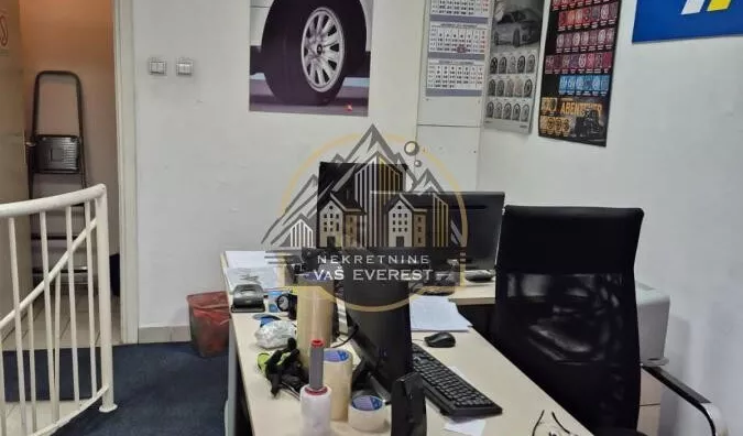 Poslovni prostor | 4zida