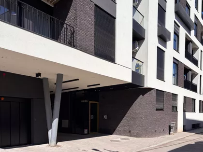 Marije Bursać 4 | 4zida.rs