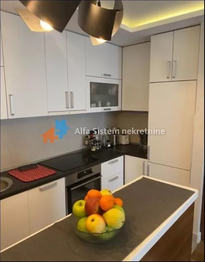 Južni Bulevar | 4zida.rs