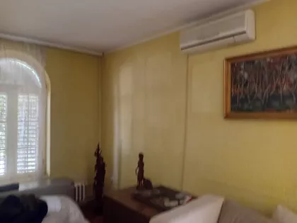 Trijangla | 4zida.rs