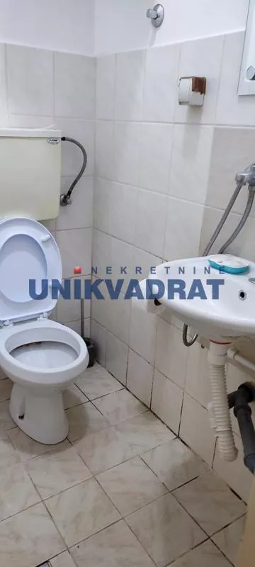 Kalenić,16m2,prizemlje | 4zida.rs