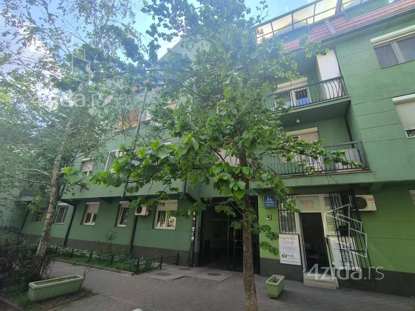 Jednoiposoban stan | 4zida