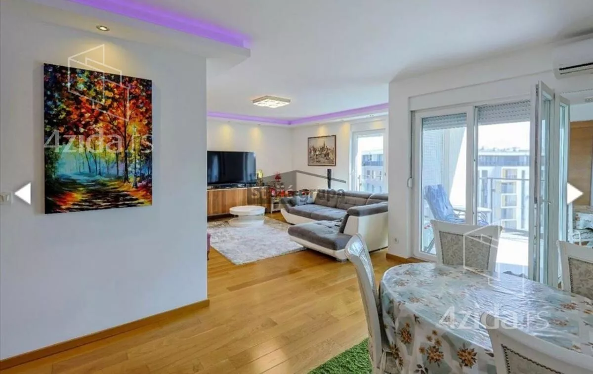 Troiposoban stan | 4zida