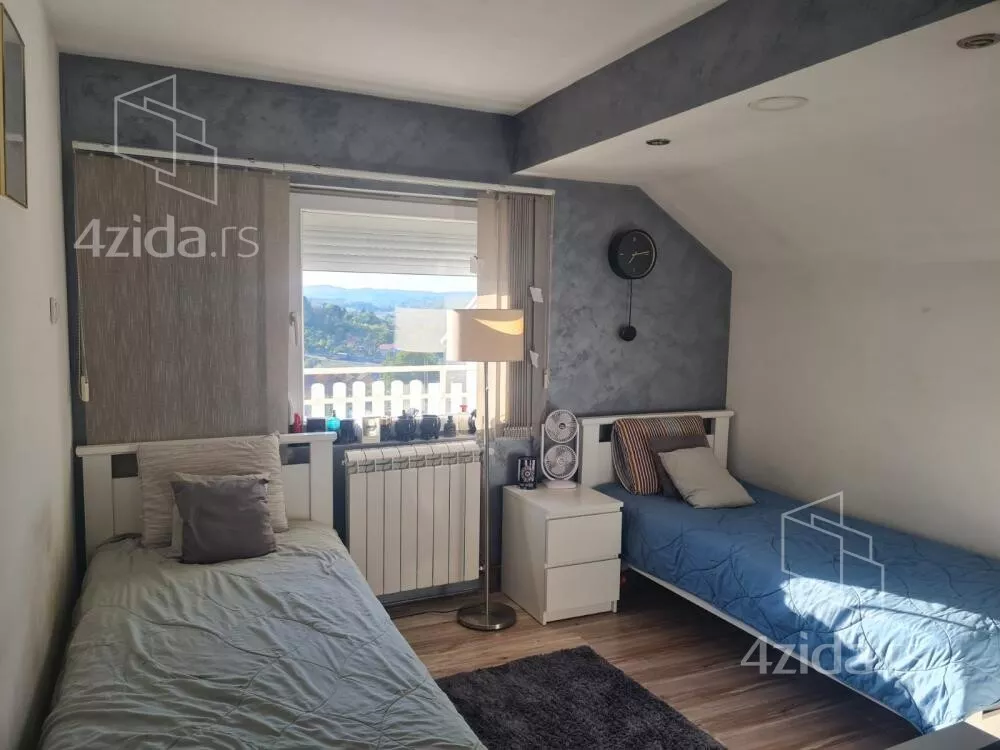 Kuća | 4zida