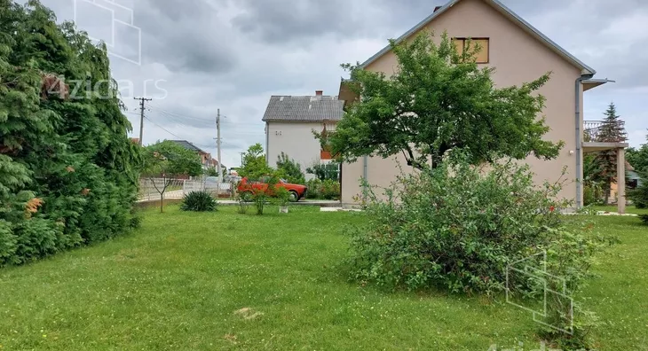 Kuća | 4zida