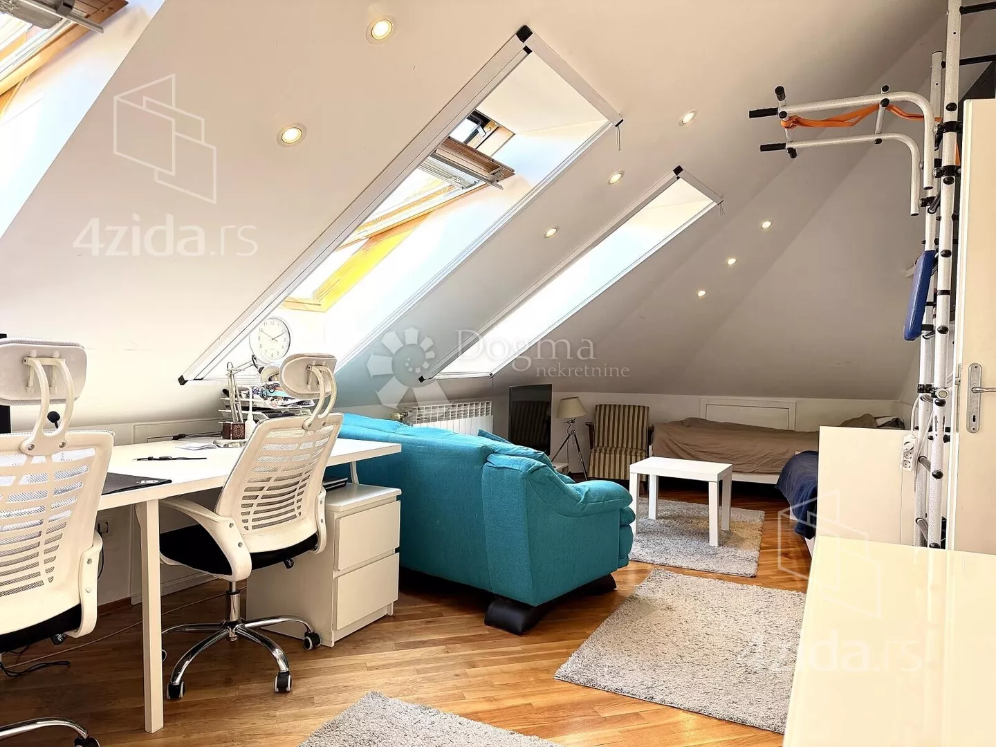 Petosoban stan | 4zida