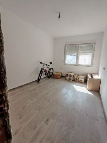 Kestenova 32 | 4zida.rs